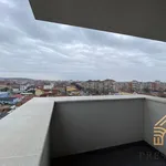 Rent 3 bedroom apartment of 89 m² in Oradea