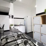 Rent 9 bedroom apartment in Madrid