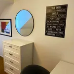 Rent a room of 80 m² in Frankfurt am Main