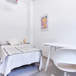 Alquilar 4 dormitorio apartamento en Seville