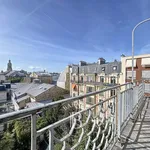 Rent 3 bedroom apartment of 68 m² in Paris