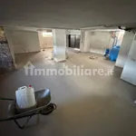 Rent 4 bedroom house of 210 m² in Giugliano in Campania