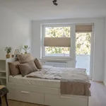 Rent 1 bedroom apartment of 22 m² in München