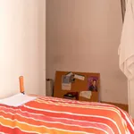 Rent a room in madrid