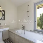 Rent 7 bedroom house of 300 m² in Capalbio