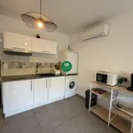 Rent 1 bedroom apartment of 27 m² in La