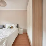 Rent 4 bedroom apartment in Lisbon