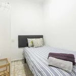 Rent a room of 80 m² in madrid