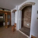 Rent 7 bedroom house of 150 m² in Potenza Picena