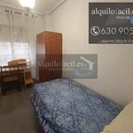 Rent a room of 100 m² in Albacete