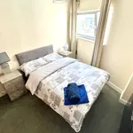 Rent 2 bedroom flat in Wales