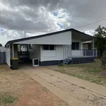 Rent 3 bedroom house of 797 m² in Moranbah