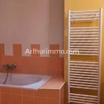 Louer appartement de 4 pièces 116 m² 720 € à Lons-le-Saunier (39000) : une annonce Arthurimmo.com