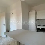 Affitto 4 camera appartamento di 117 m² in Latina