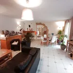 Maison de 110 m² avec 4 chambre(s) en location à Saint-Aunès