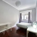 Rent a room in lisbon