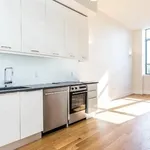 Rent 2 bedroom apartment in Brooklyn