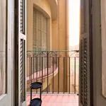 Rent a room of 125 m² in barcelona