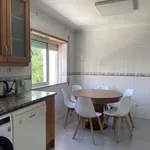 Rent a room of 125 m² in lisbon