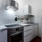 Rent 4 bedroom apartment in Milan