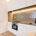 Rent 1 bedroom apartment of 28 m² in Barcelona