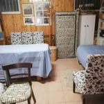 Rent 5 bedroom house in Milan