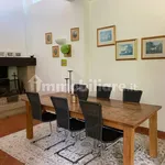 Rent 4 bedroom house of 130 m² in Siena