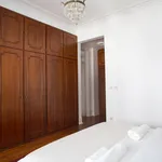 Rent 5 bedroom apartment in Lisbon