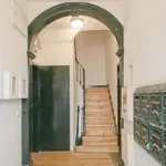 Rent 1 bedroom apartment in Lisbon