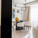 Rent 4 bedroom apartment of 223 m² in Madrid