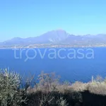 Rent 3 bedroom apartment of 75 m² in Torri del Benaco