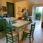 Rent 4 bedroom house of 80 m² in Noli