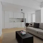 Rent 2 bedroom apartment of 109 m² in lisbon