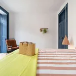 Rent a room in lisbon