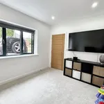 Rent 5 bedroom flat in North West England