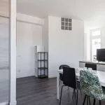 Rent 2 bedroom apartment of 70 m² in milan