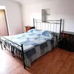 Rent 4 bedroom house of 110 m² in Gangi