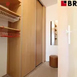 Pronajměte si 3 ložnic/e byt o rozloze 62 m² v Brno