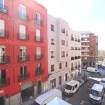 Rent a room of 95 m² in madrid