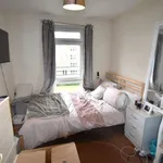 Rent 2 bedroom flat in Winchester