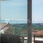 Najam 4 spavaće sobe kuća od 240 m² u Solin - Okolica