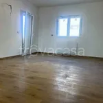 Rent 4 bedroom apartment of 100 m² in Volla