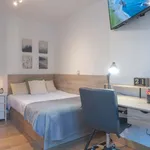 Rent a room in madrid