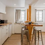 Rent 1 bedroom apartment of 40 m² in Lisbon