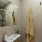 Rent a room of 61 m² in Barcelona