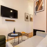 Rent 1 bedroom apartment of 12 m² in Paris