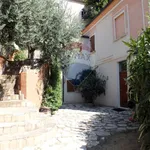 Rent 10 bedroom house of 300 m² in Chieti