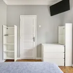 Rent a room in lisbon