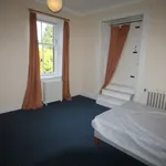 Rent 6 bedroom house in Scotland