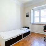 Rent a room in lisbon